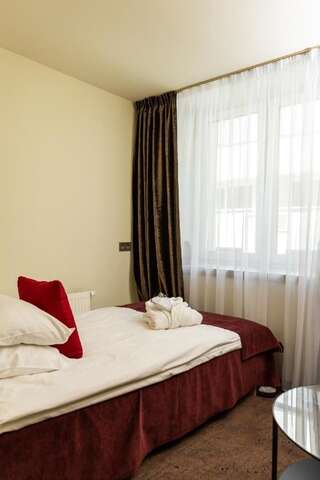Отель HOF HOTEL Каунас Апартаменты с 2 спальнями-8